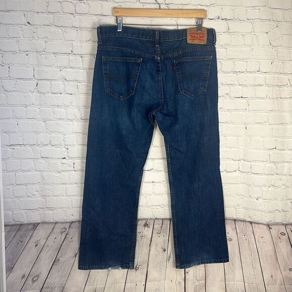 Levi’s 569 Loose Straight Medium Wash Mens Jeans size W36 x L30 - Picture 6 of 9